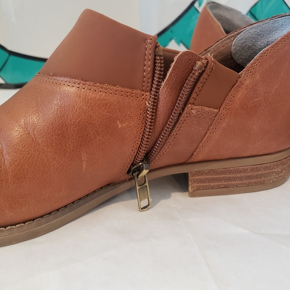 Revitalign Women's Bonita Shoe Whisky color Sz 8.5 - Picture 4 of 8